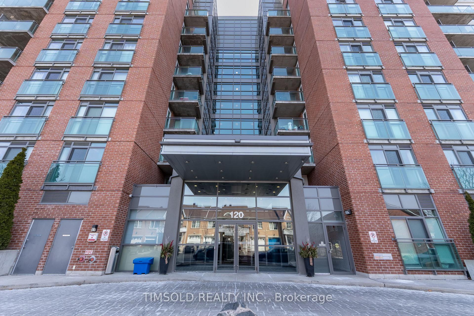 2 Bedrooms Condo at 120 Dallimore, Toronto For sale