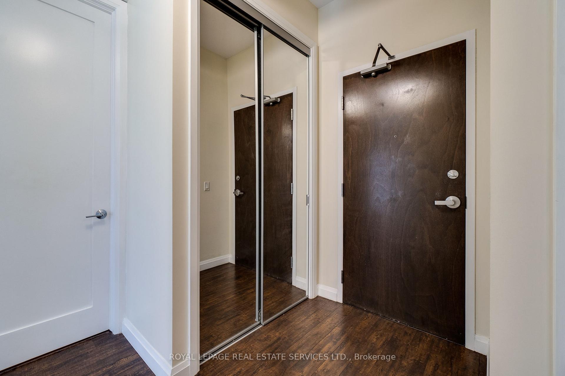 1 Bedroom Condo at 112 King, Hamilton For sale