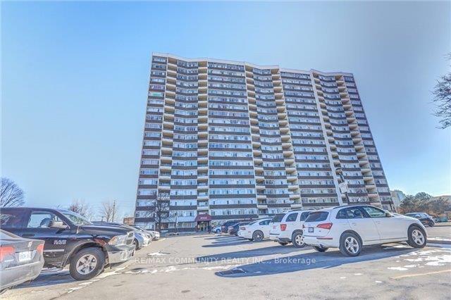 3 Bedrooms Condo at 2050 Bridletowne, Toronto For sale