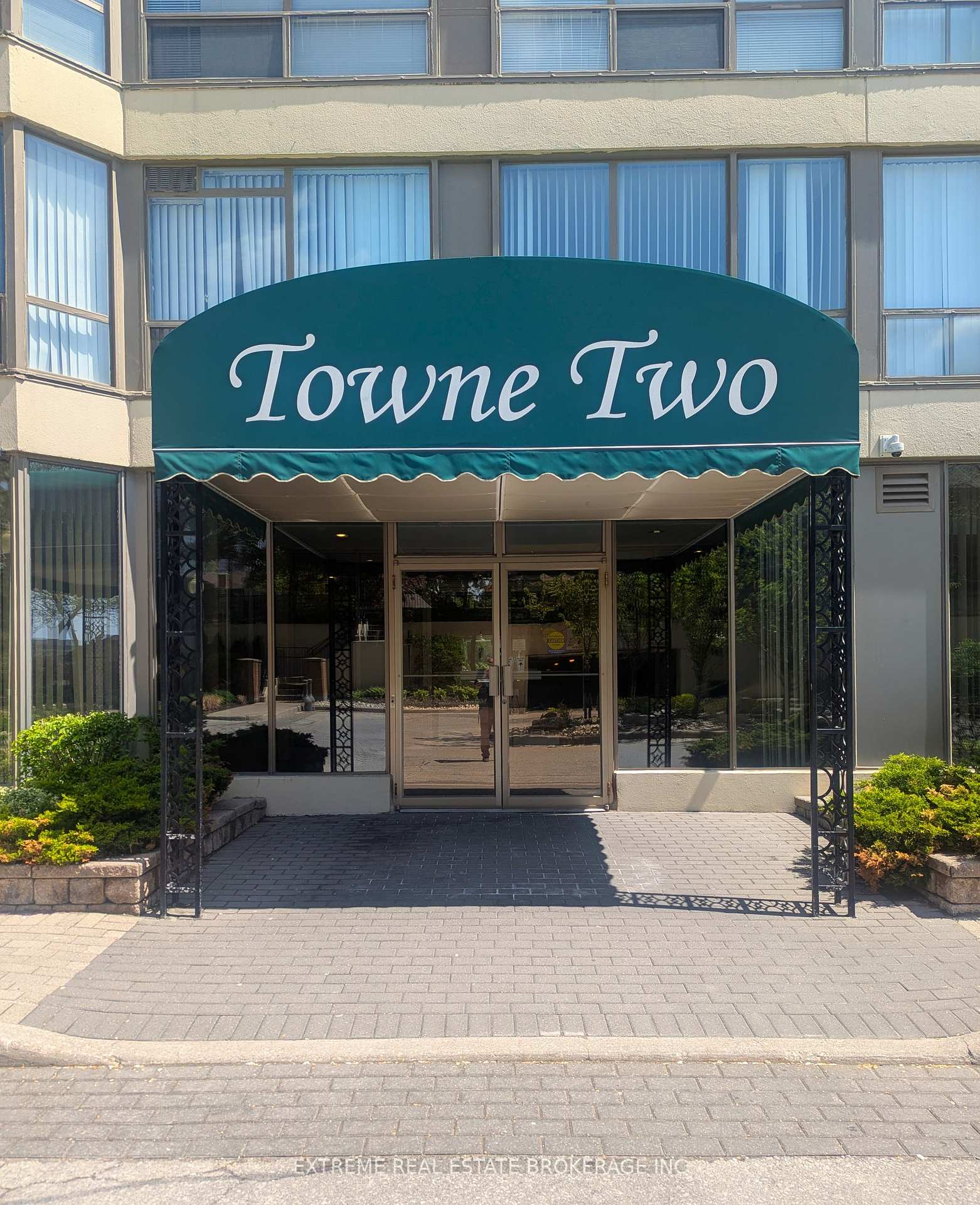 1 Bedroom Condo at 55 Elm, Mississauga For sale