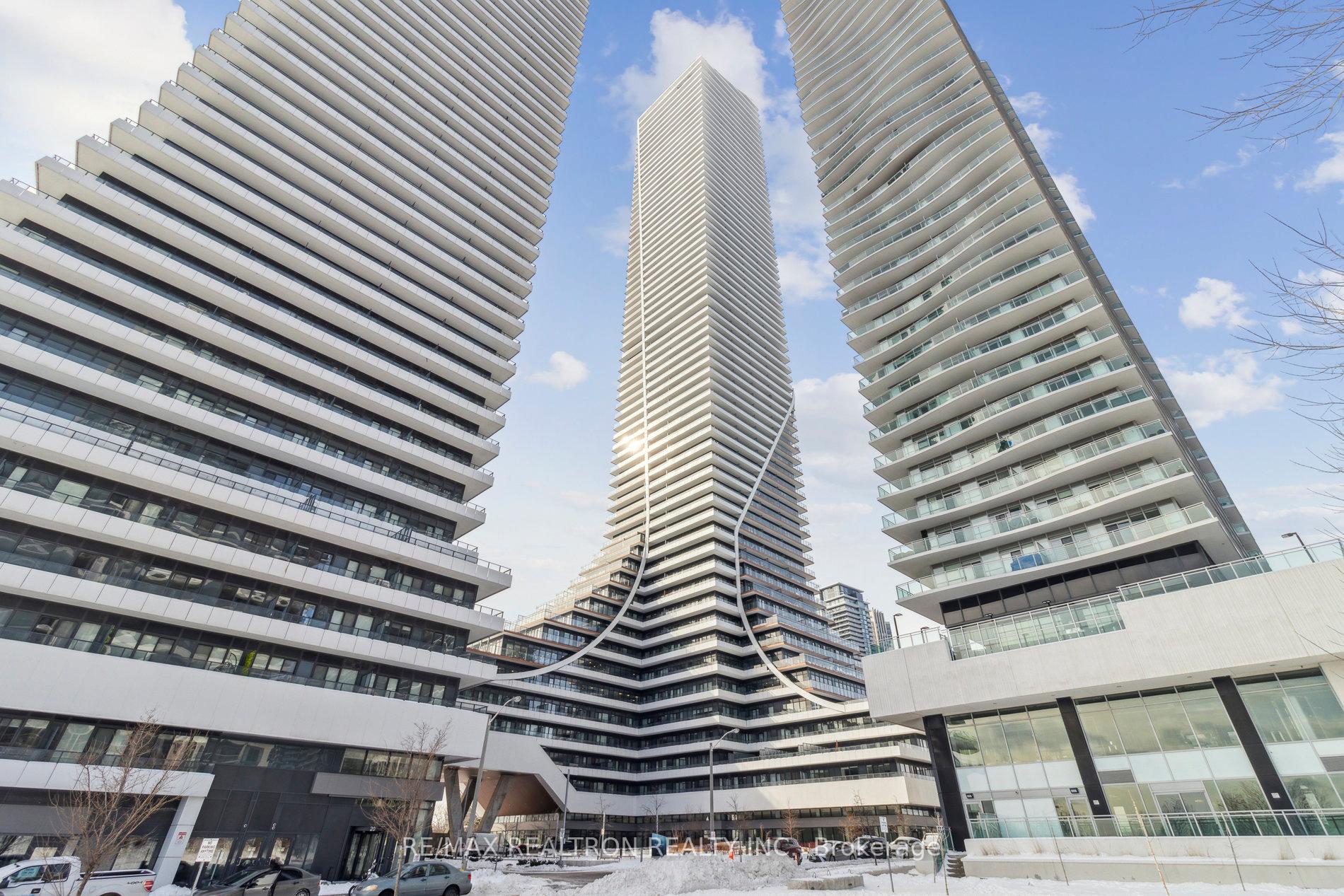 2 Bedrooms Condo at 30 Shore Breeze, Toronto For sale