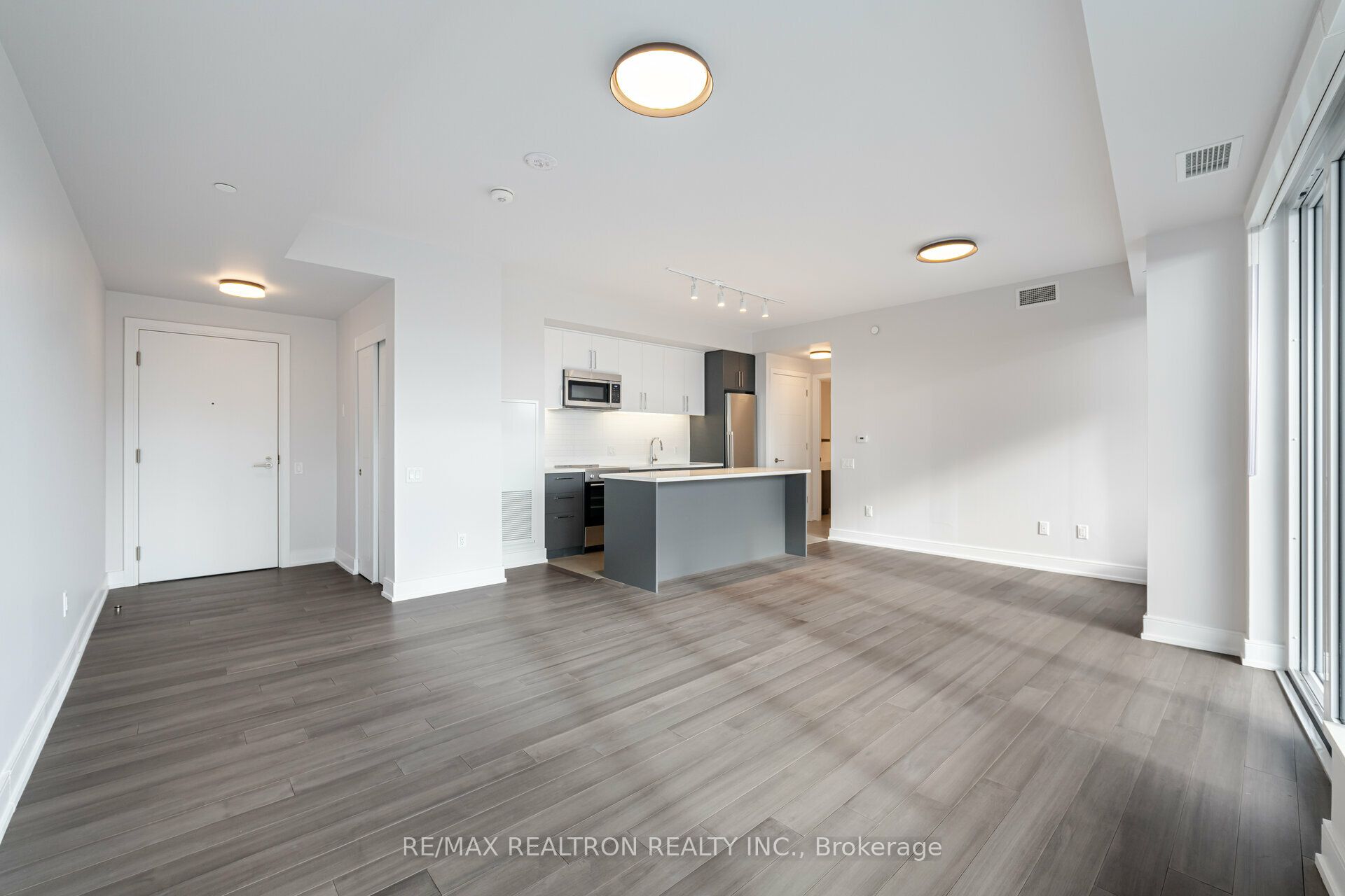 2525 Bathurst Street, #1003