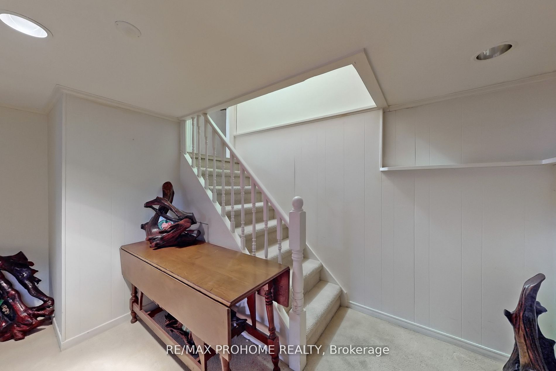 17 Oakworth Crescent