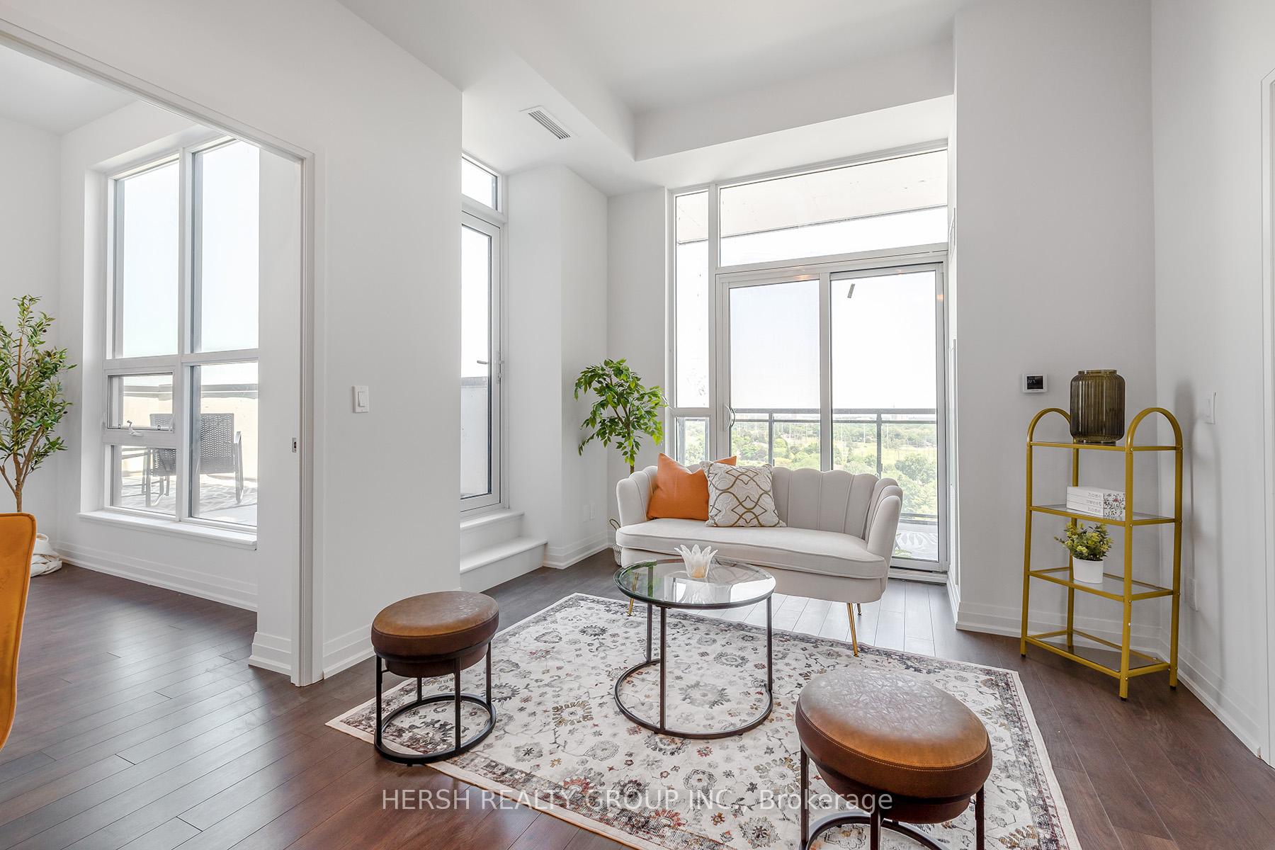 3 Bedrooms Condo at 10 Meadowglen, Toronto For sale