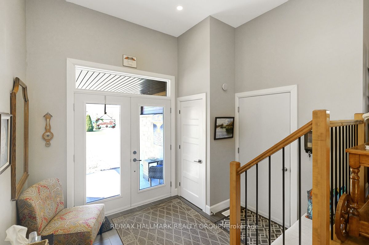 2565-A Page Road, OrleansConventGlenandArea, ON K1W 1E5