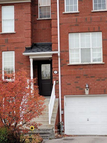 4 Bedrooms Condo at 22 Exchequer, Toronto For sale