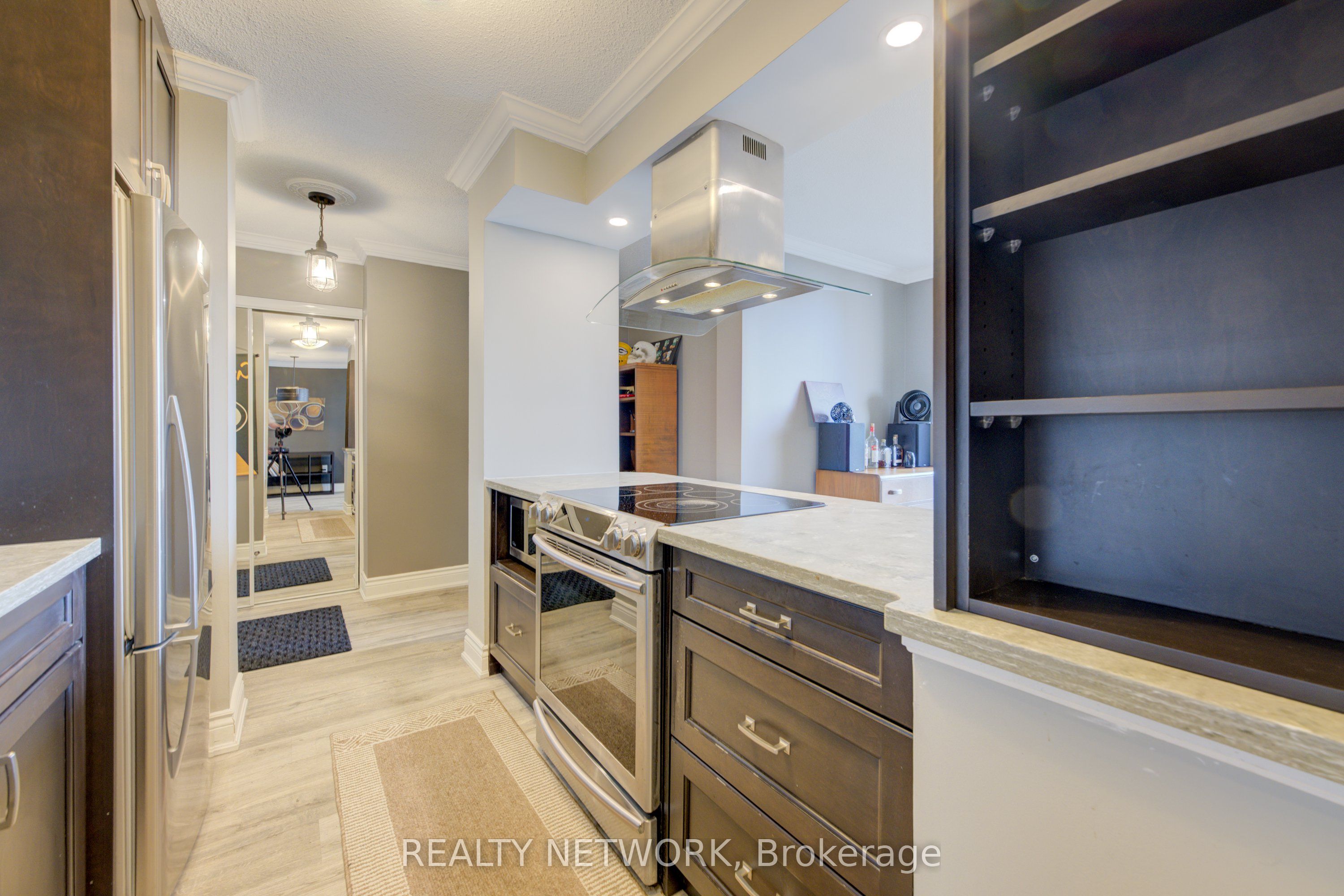 222 Jackson Street W, #702