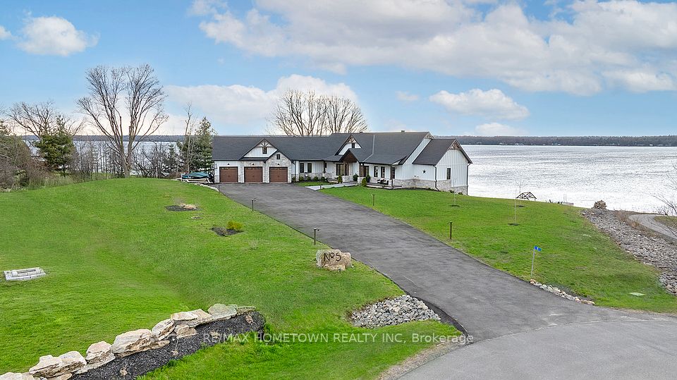 5 Shoreside Way, Augusta, ON K6V 5T1