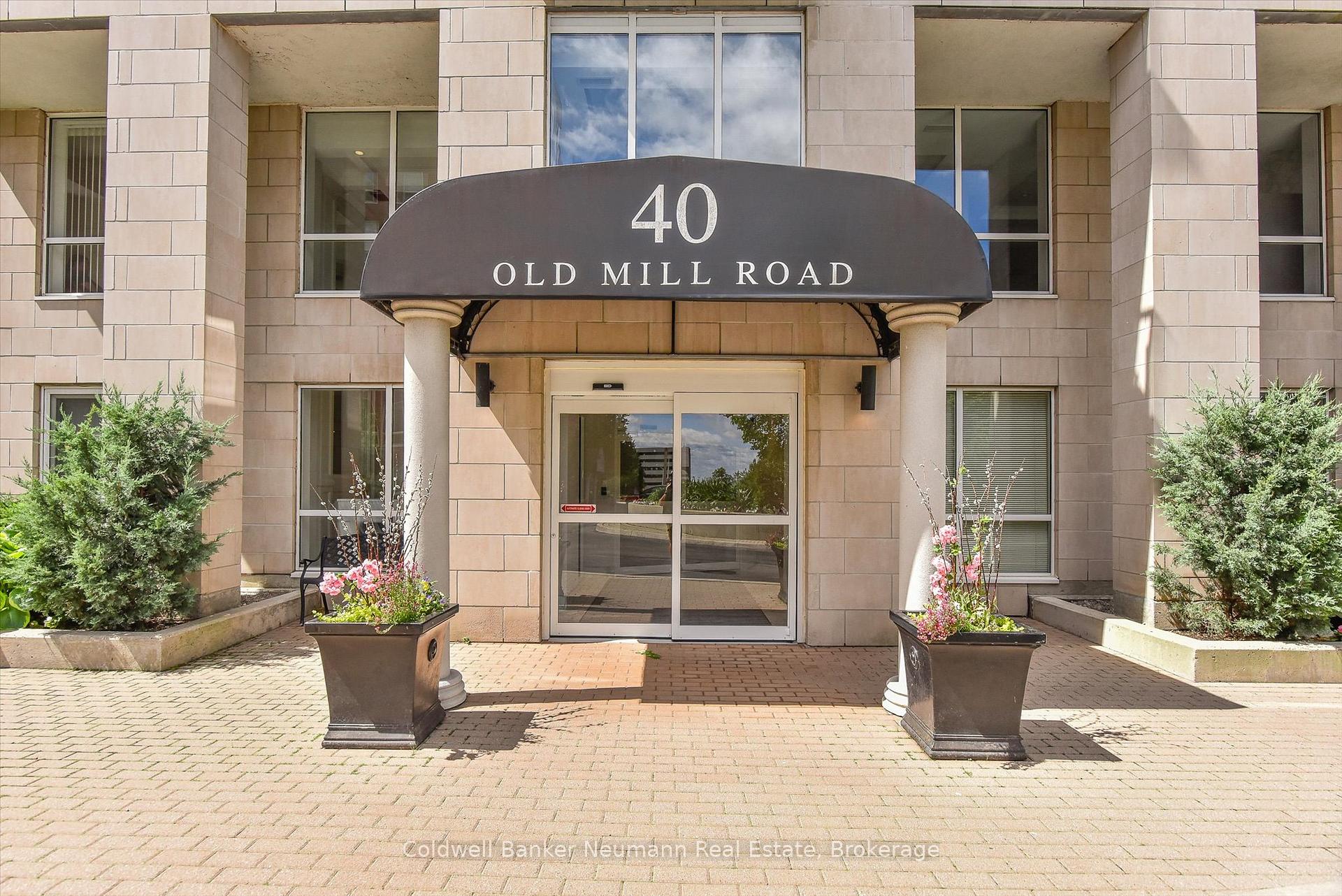 1 Bedroom Condo at 40 Old Mill, Oakville For sale