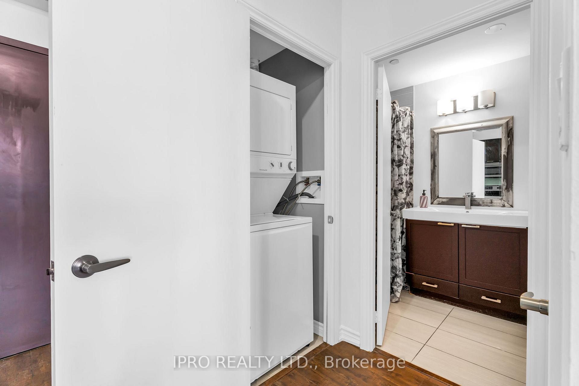 1 Bedroom Condo at 1328 Birchmount,  Toronto For sale