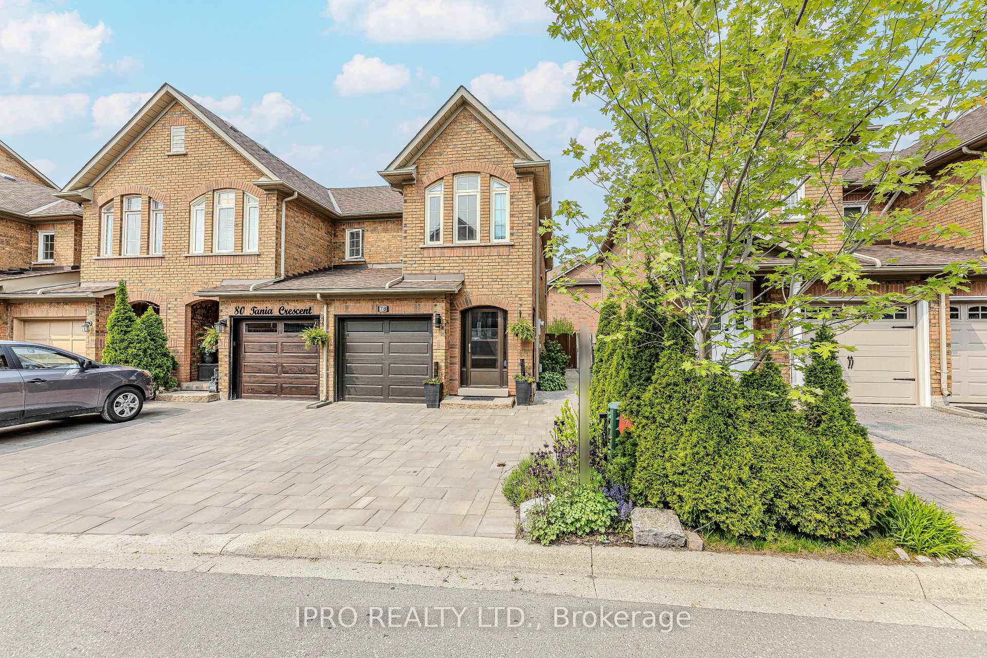 3 Bedrooms Condo at 78 Tania, Vaughan For sale