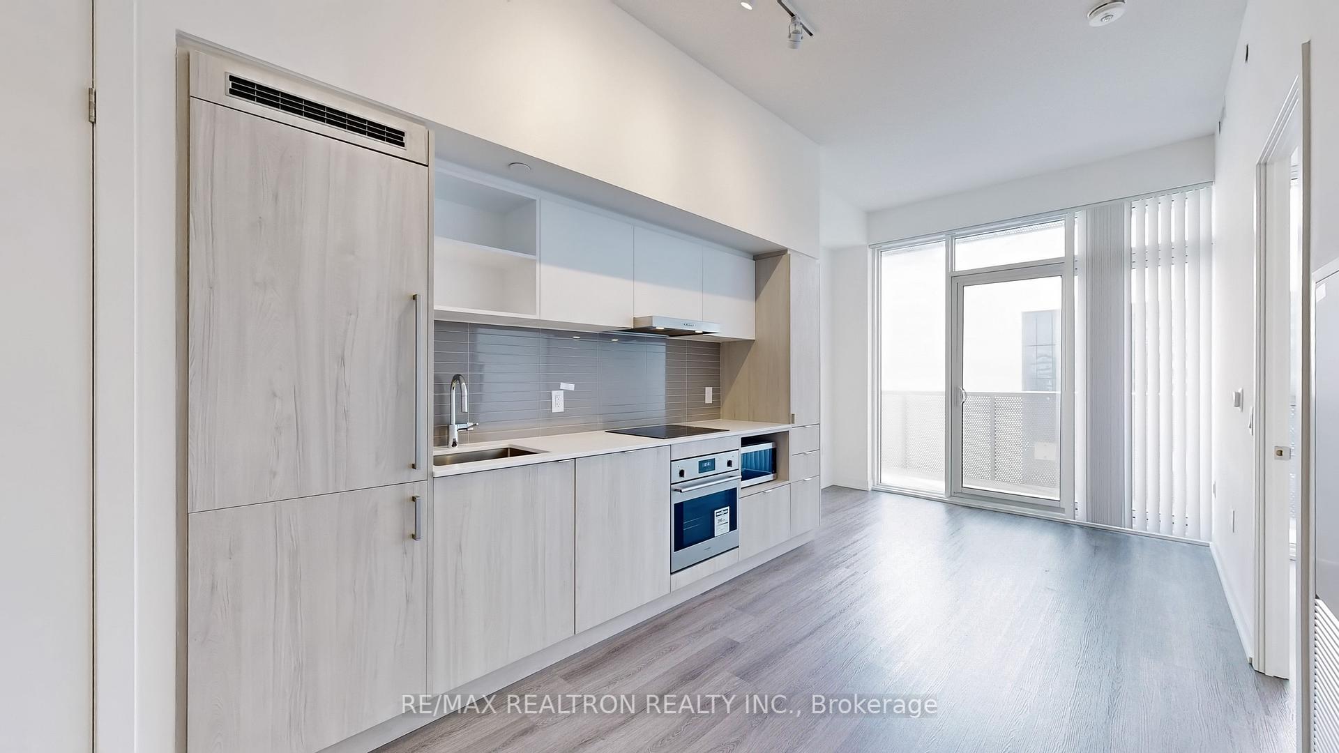 2 Bedrooms Condo at 138 Downes, Toronto For sale
