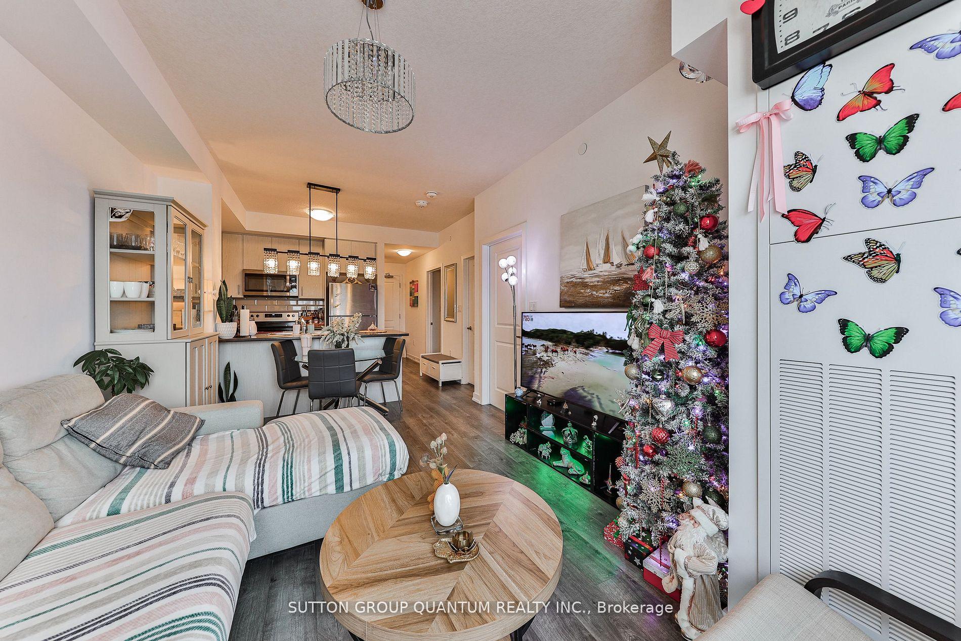 2 Bedrooms Condo at 470 Dundas, Hamilton For sale
