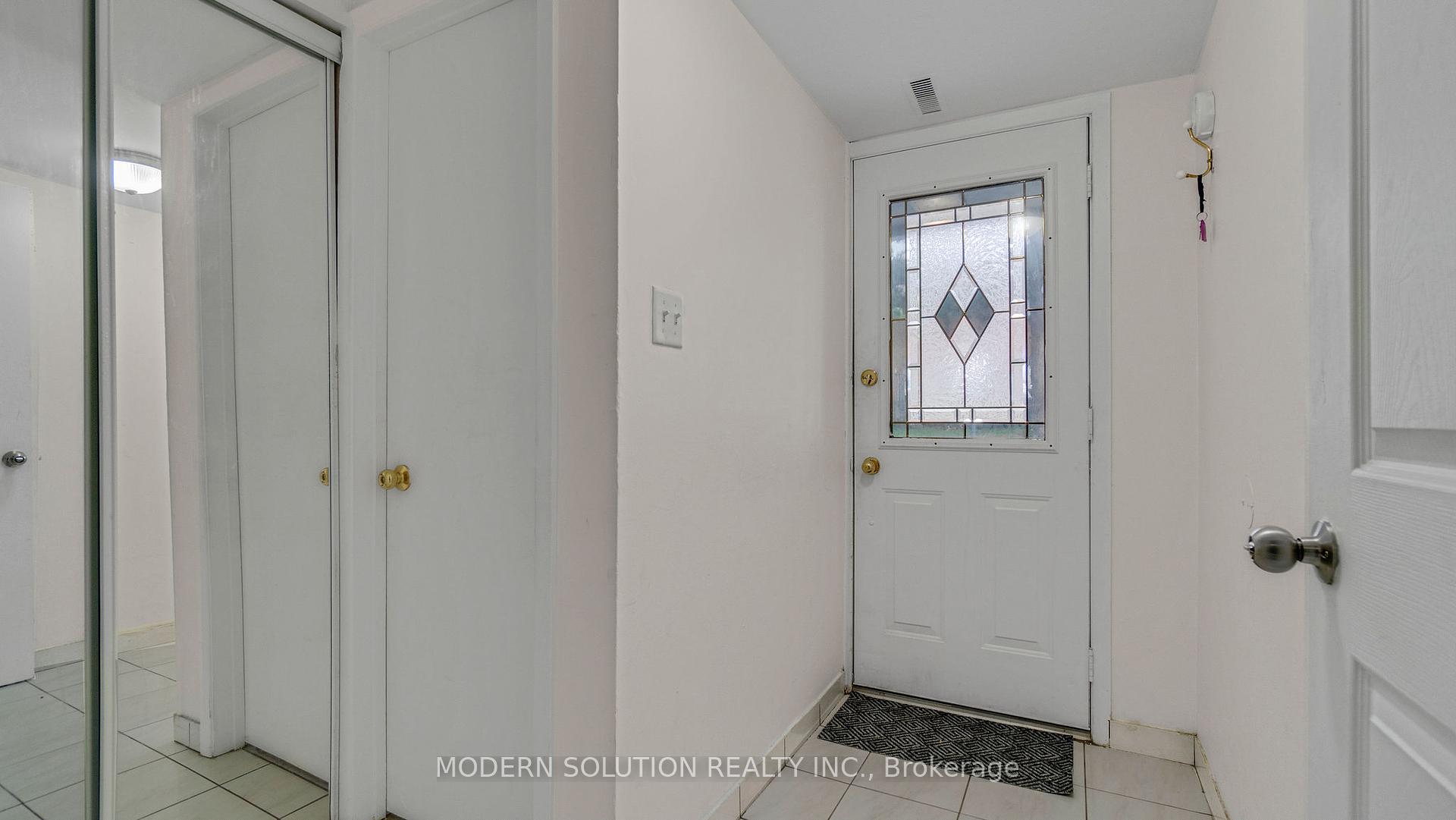 4 Bedrooms Condo at 1559 Albion, Toronto For sale