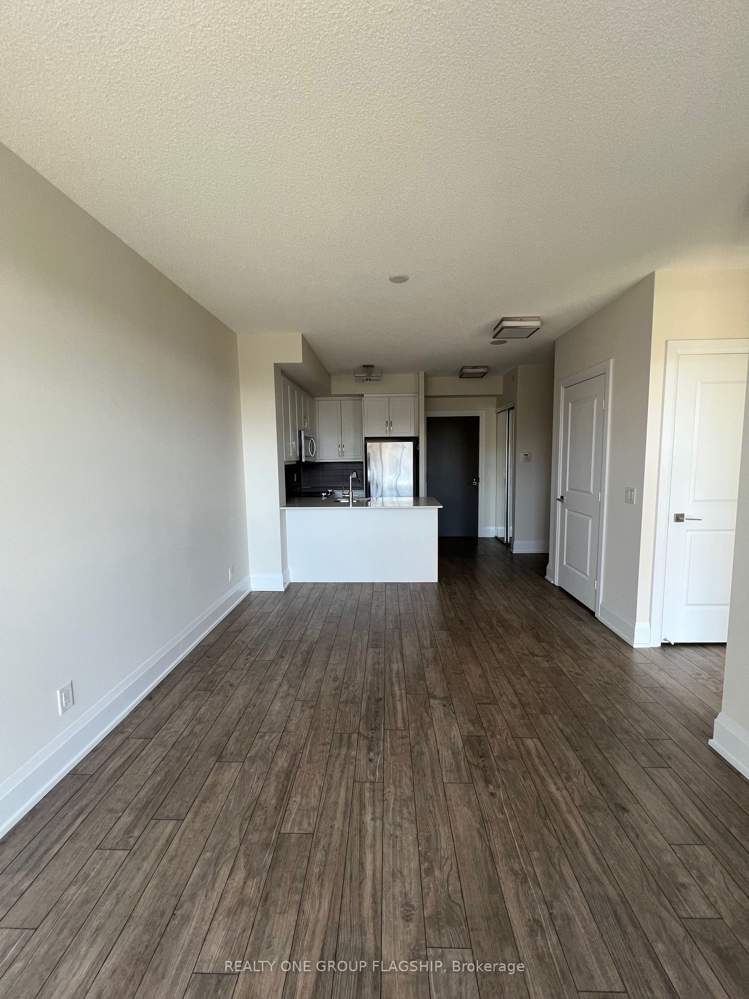 1 Old Mill Drive, #517