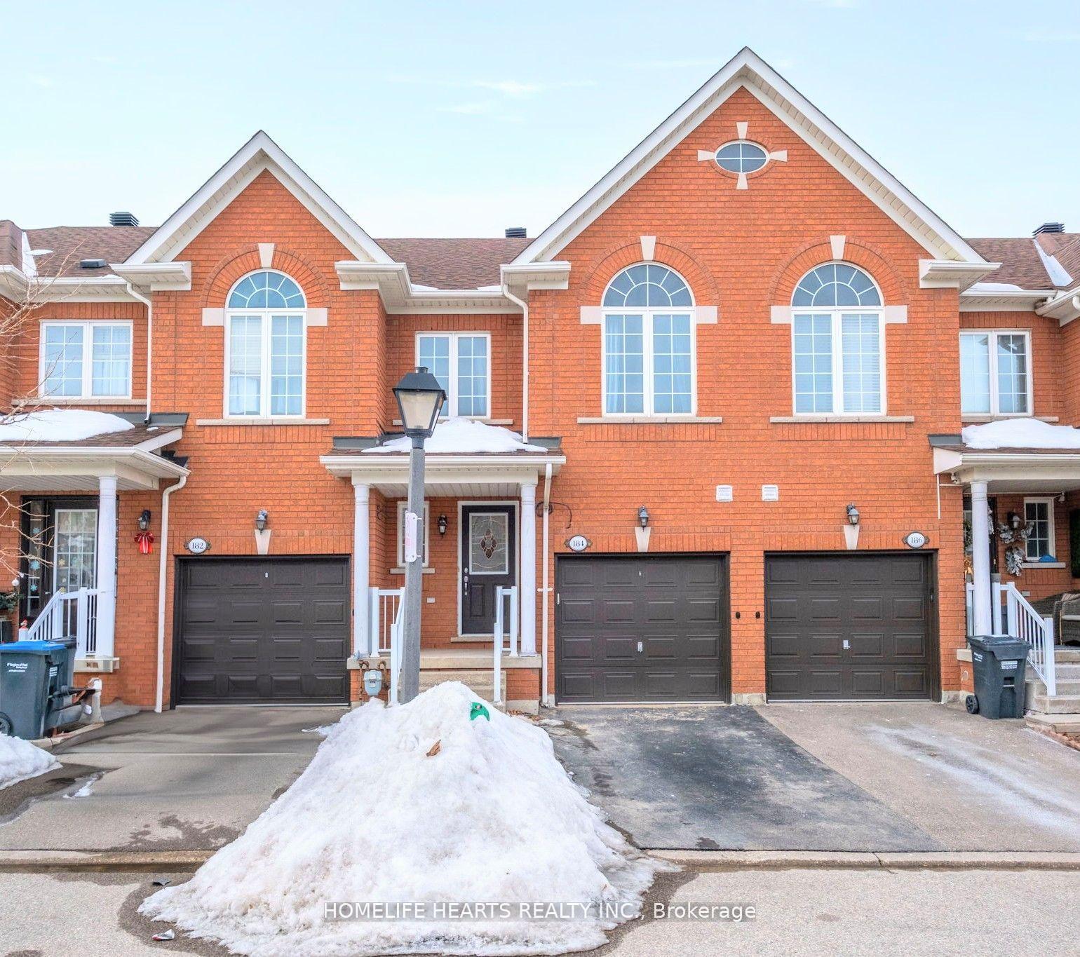 3 Bedrooms Condo at 525 Novo Star, Mississauga For sale