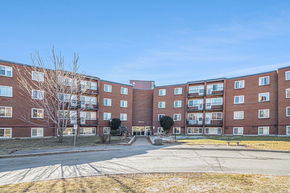 2044 Arrowsmith
