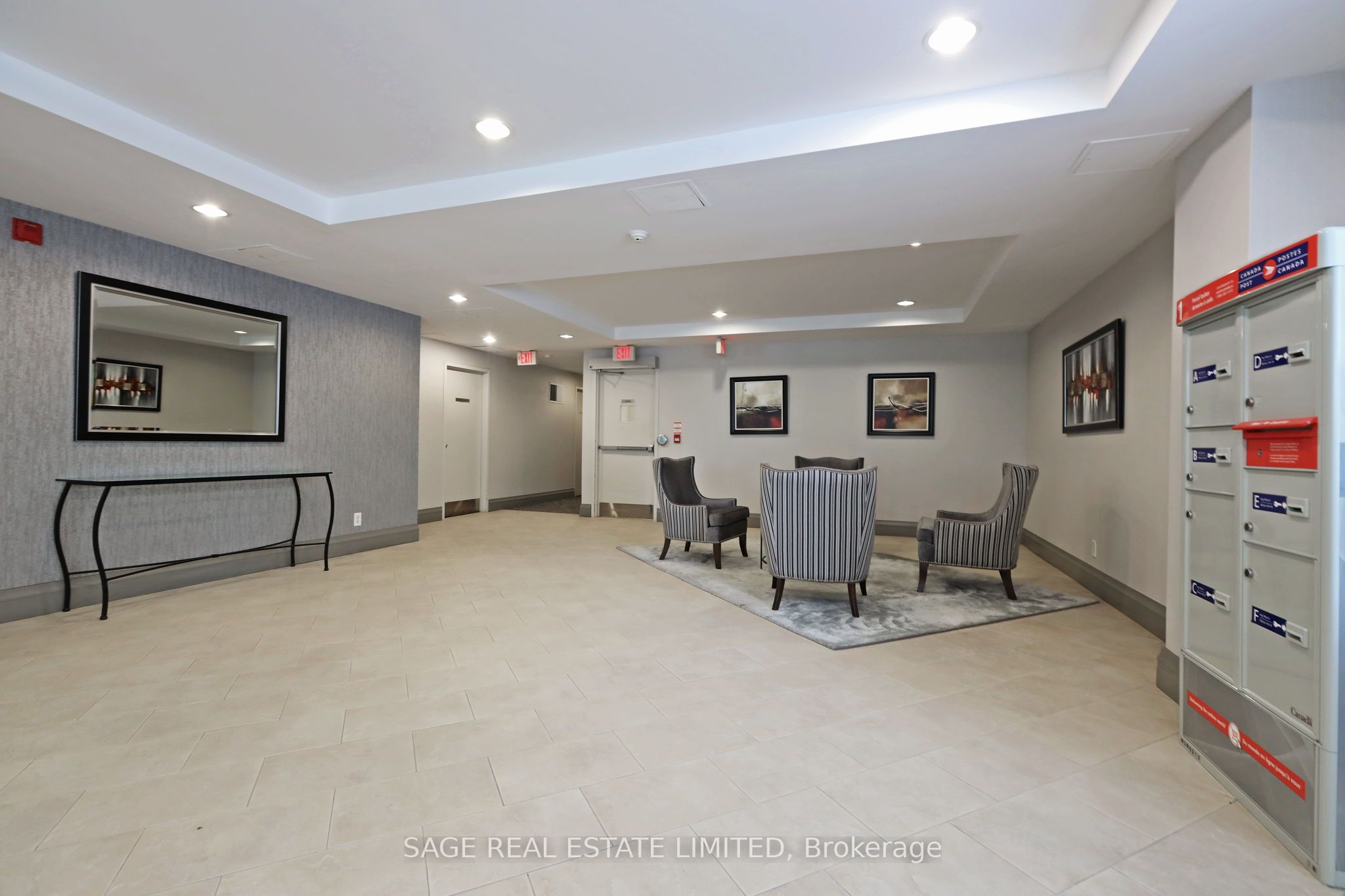 55 Lorindale Avenue, #105