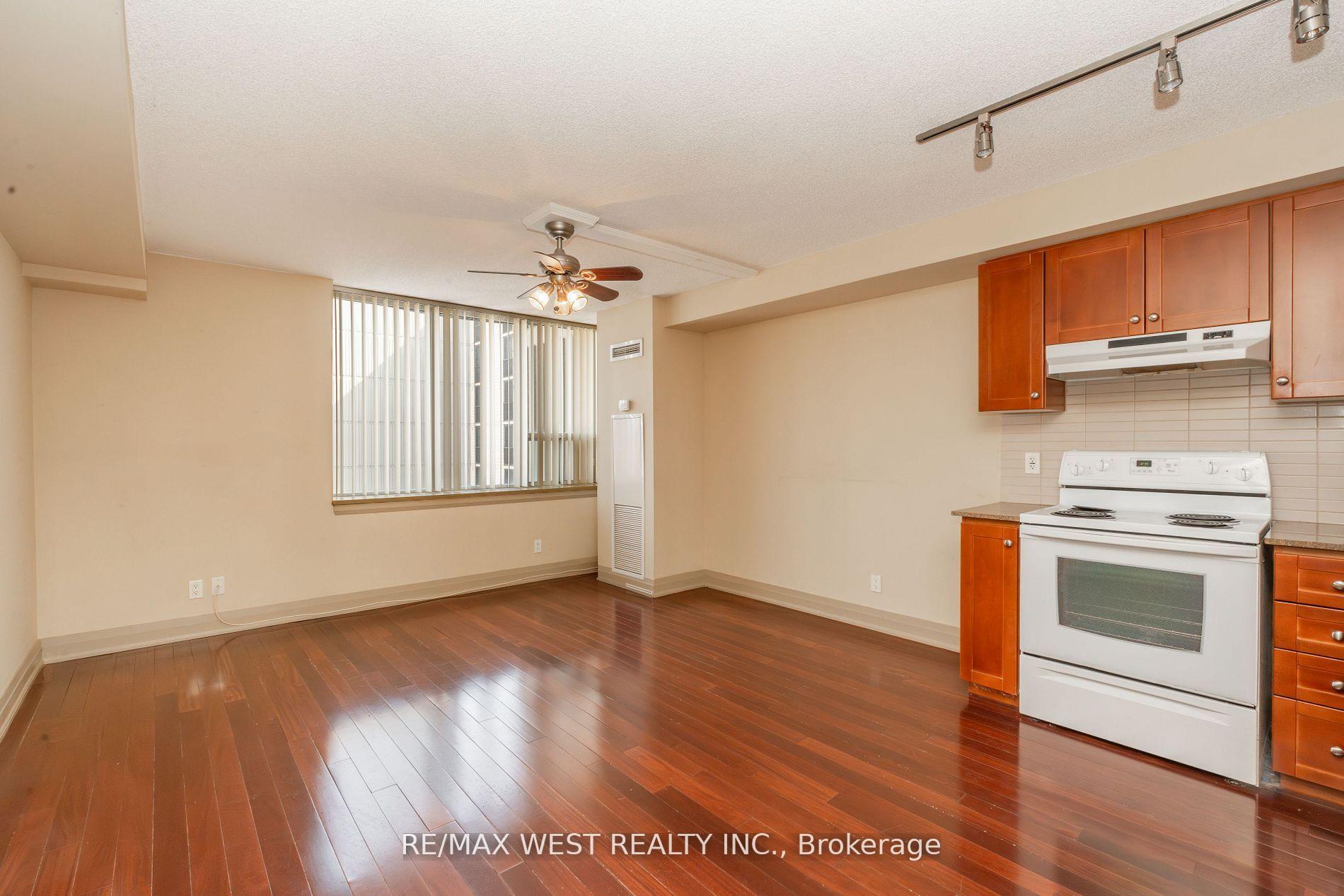 1 Bedroom Condo at 2737 Keele, Toronto For sale