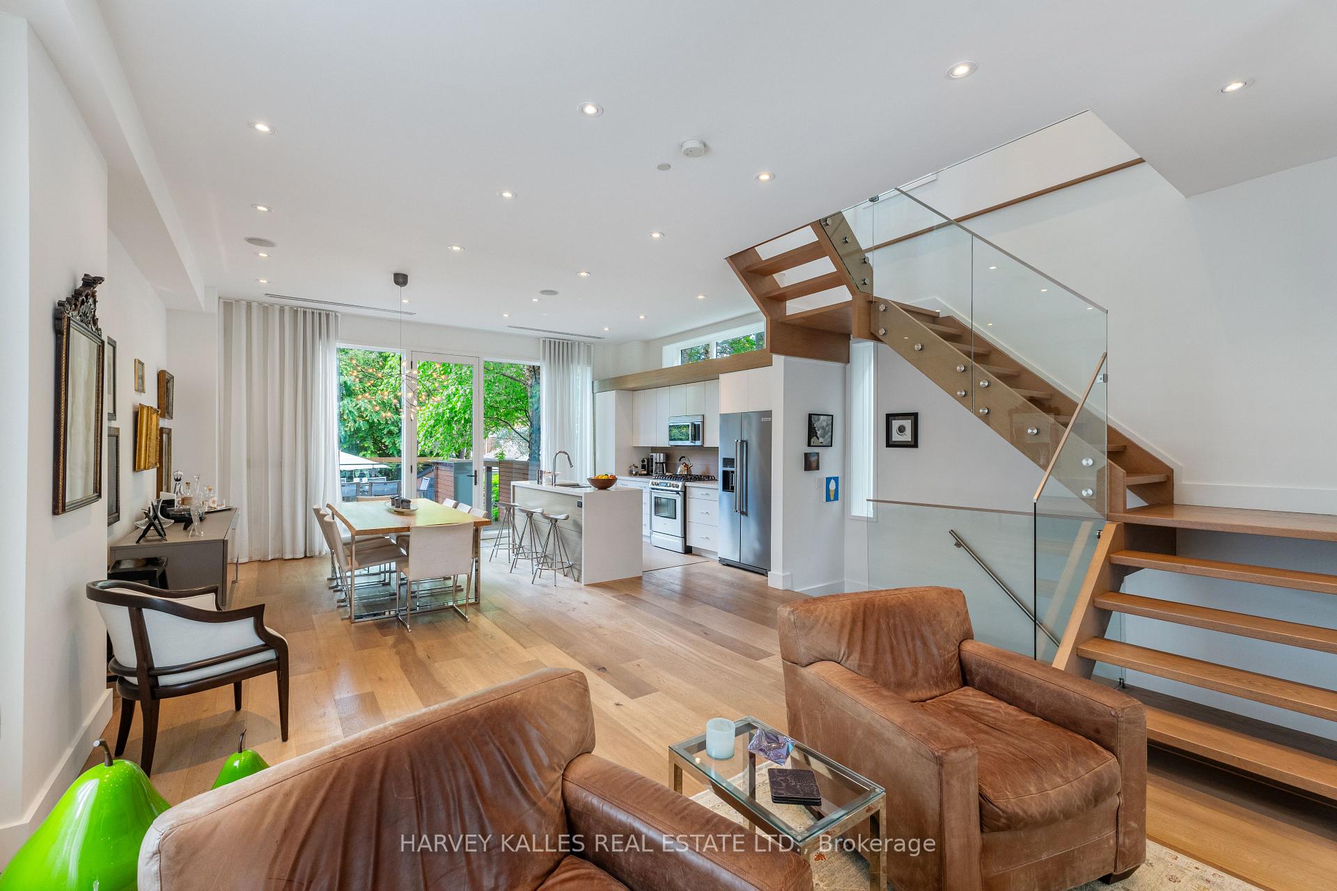 13 Barfield Avenue