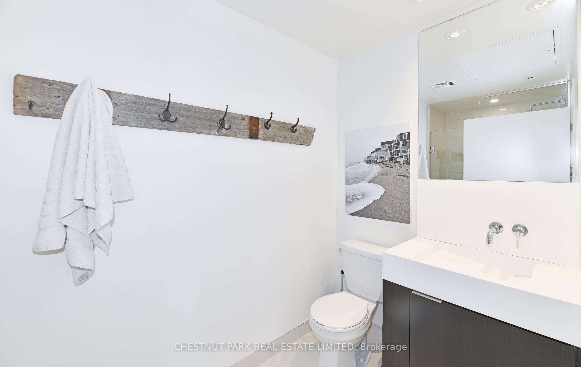 2 Bedrooms Condo at 15 Lower Jarvis, Toronto For sale