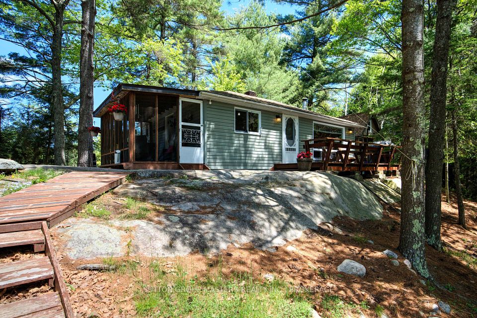 1145 Pine