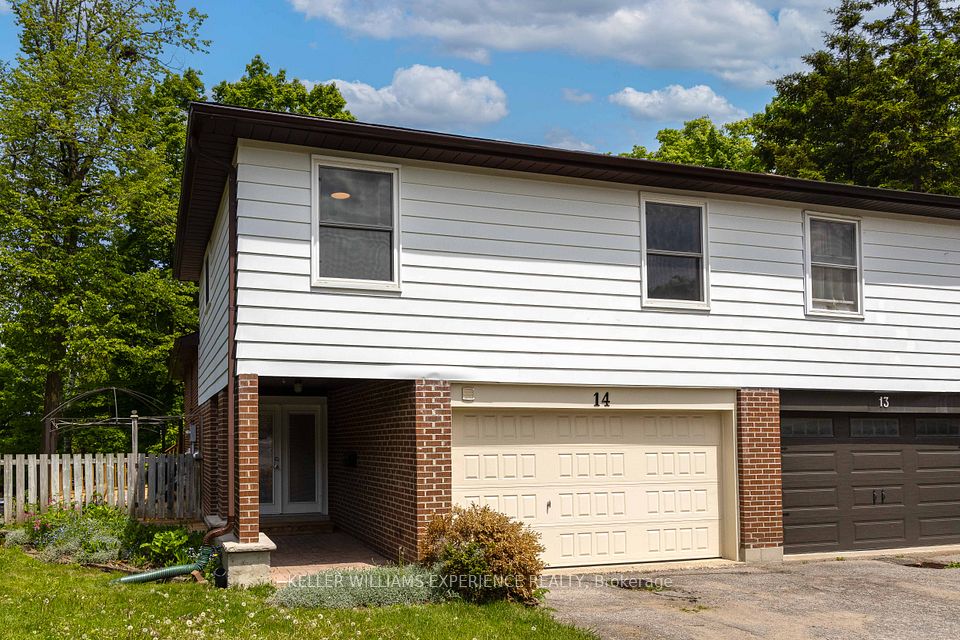 14 ASHDALE Court, Barrie, ON L4M 5B5