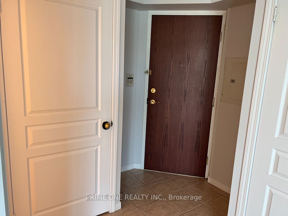 #510 - 2545 Erin Centre Boulevard, Mississauga, ON L5M 6Z9
