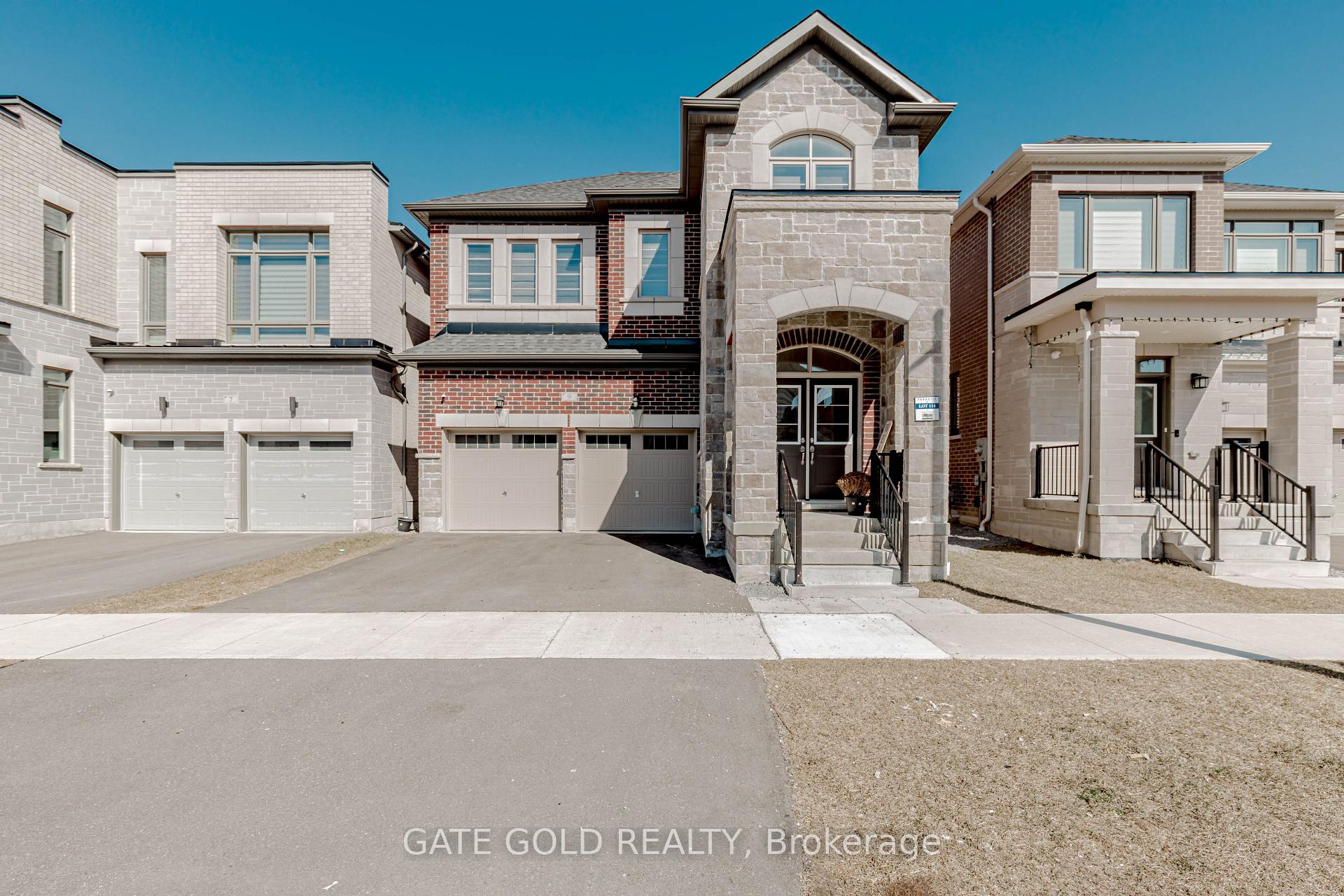 9 Vickery Street, Whitby, ON L1P 0L1