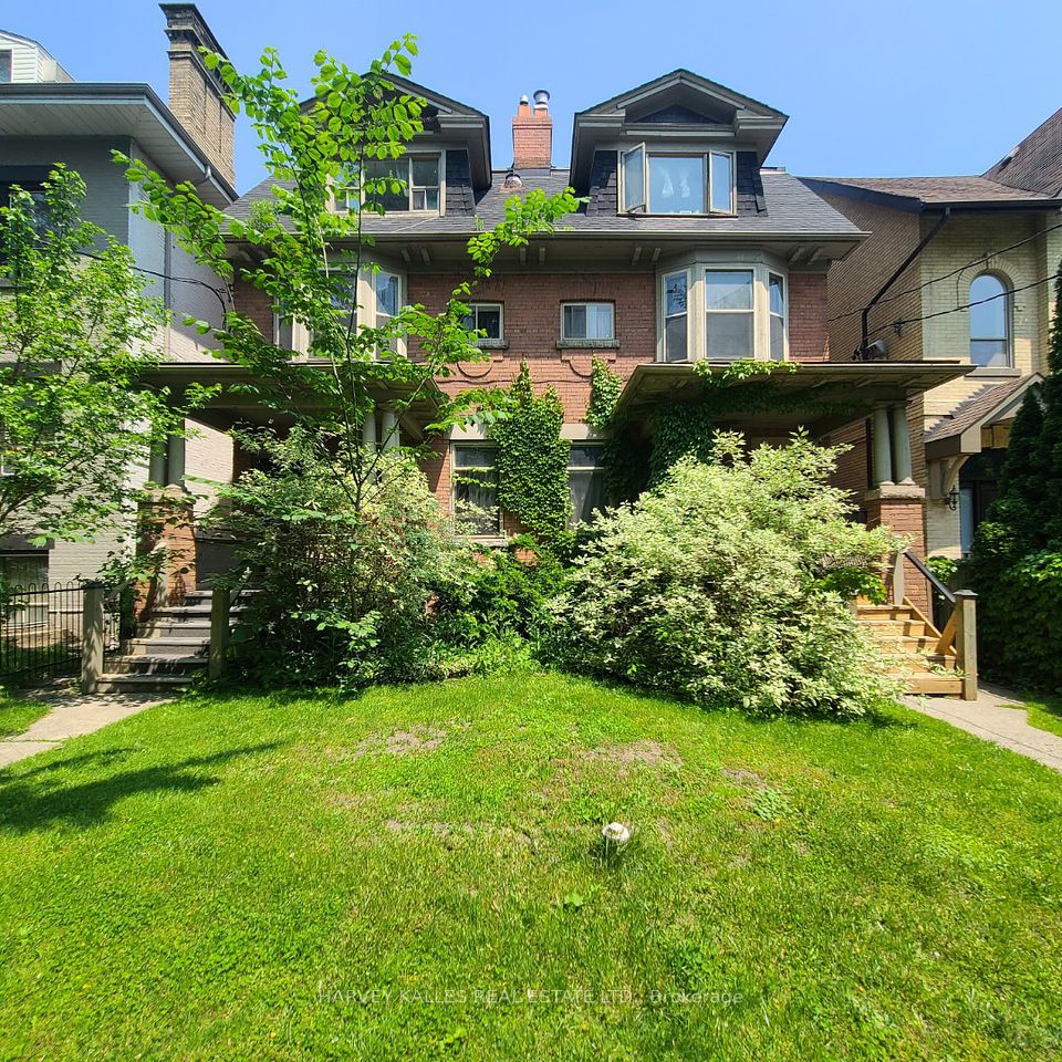 105 Pembroke