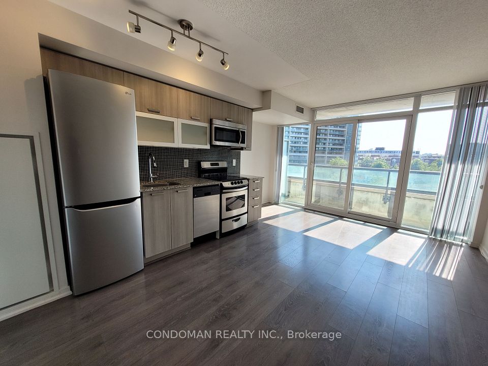 36 Lisgar