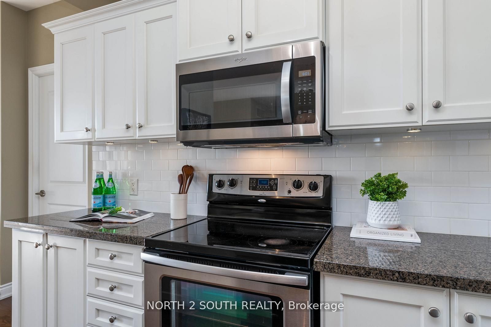281 Woodbridge Avenue, #521