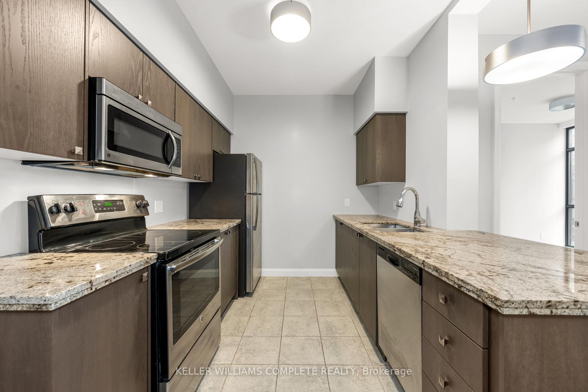 1 Bedroom Condo at 112 King,  Hamilton For sale