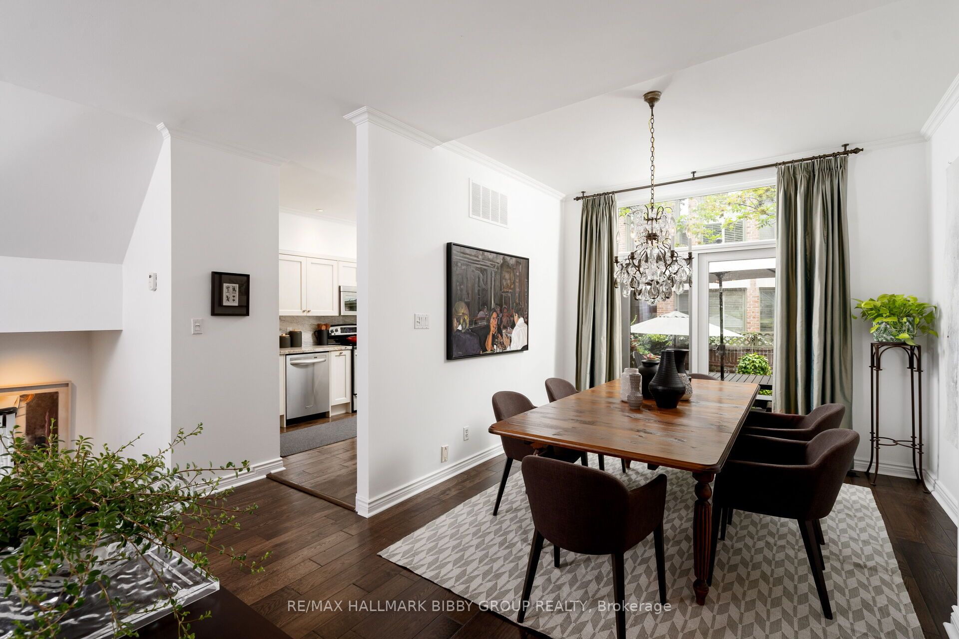 38 Earl Street, #1