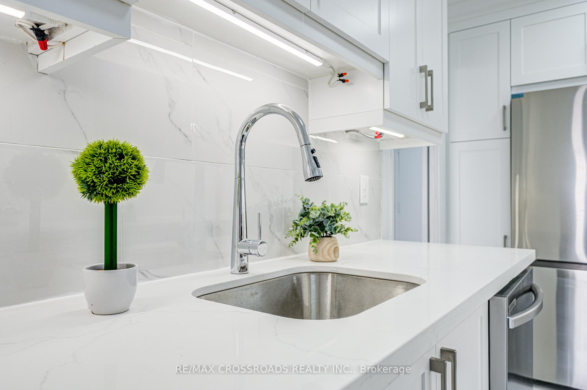 1 Bedroom Condo at 3 Massey, Toronto For sale
