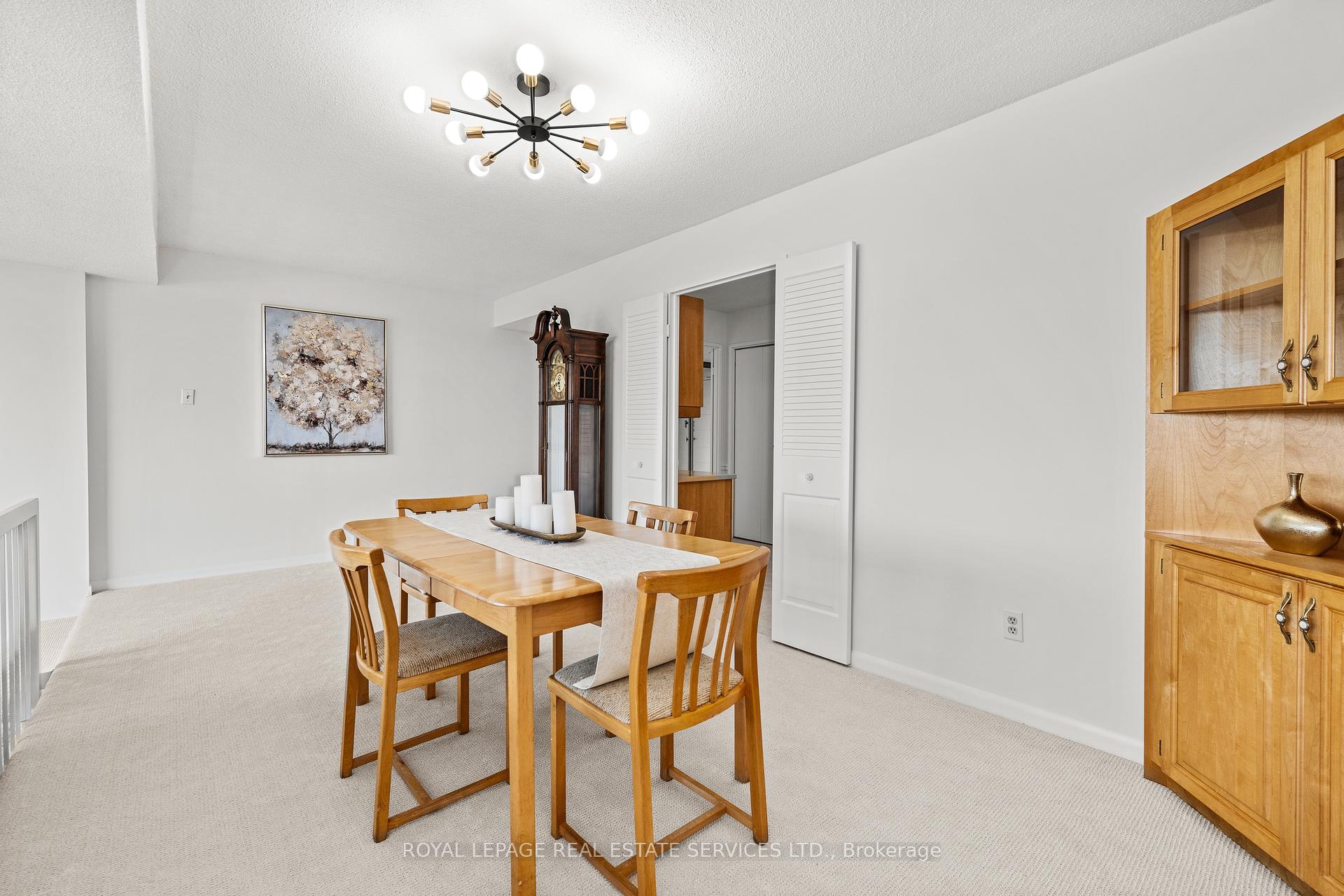 2 Bedrooms Condo at 2185 Marine,  Oakville For sale