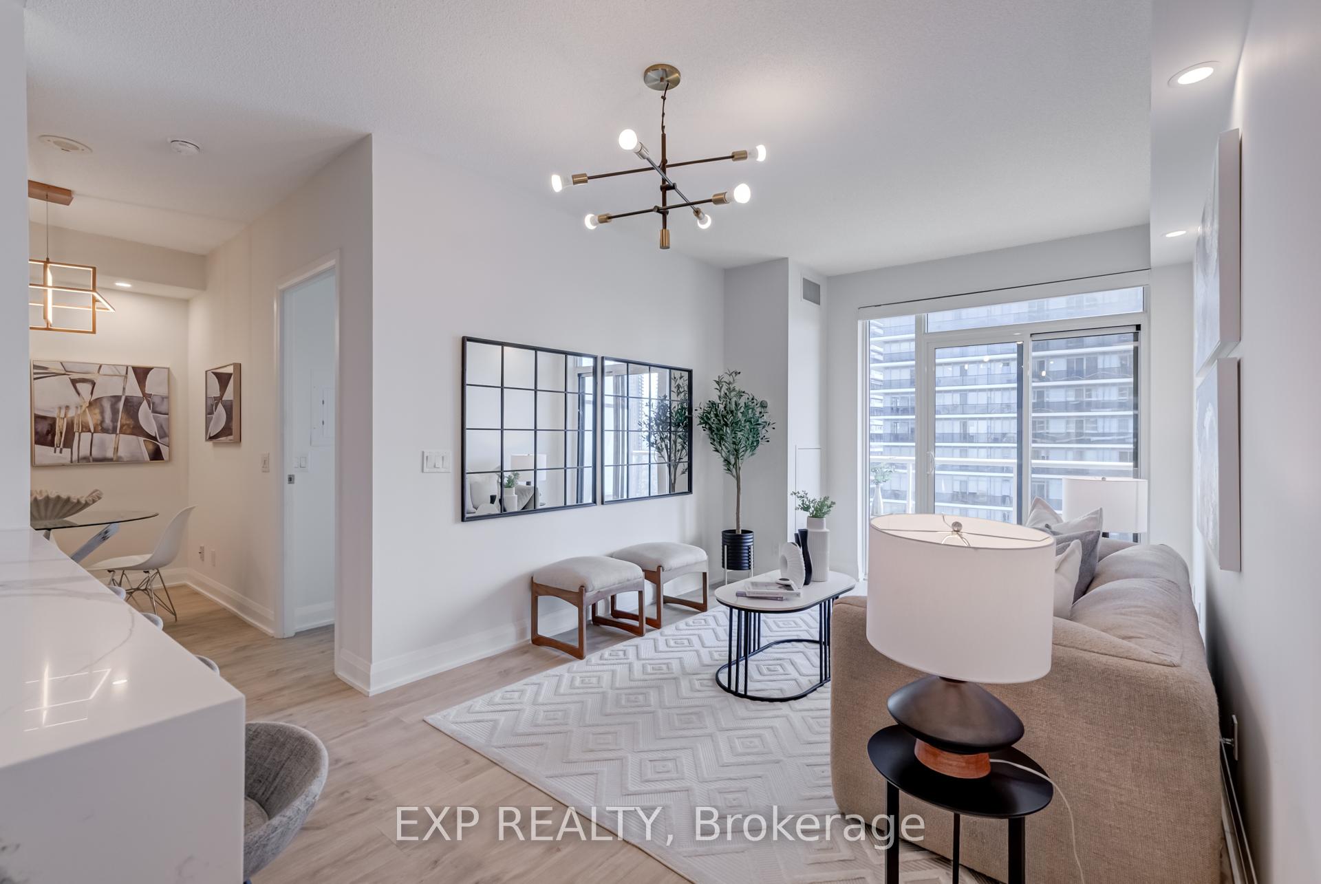 2 Bedrooms Condo at 56 Annie Craig, Toronto For sale