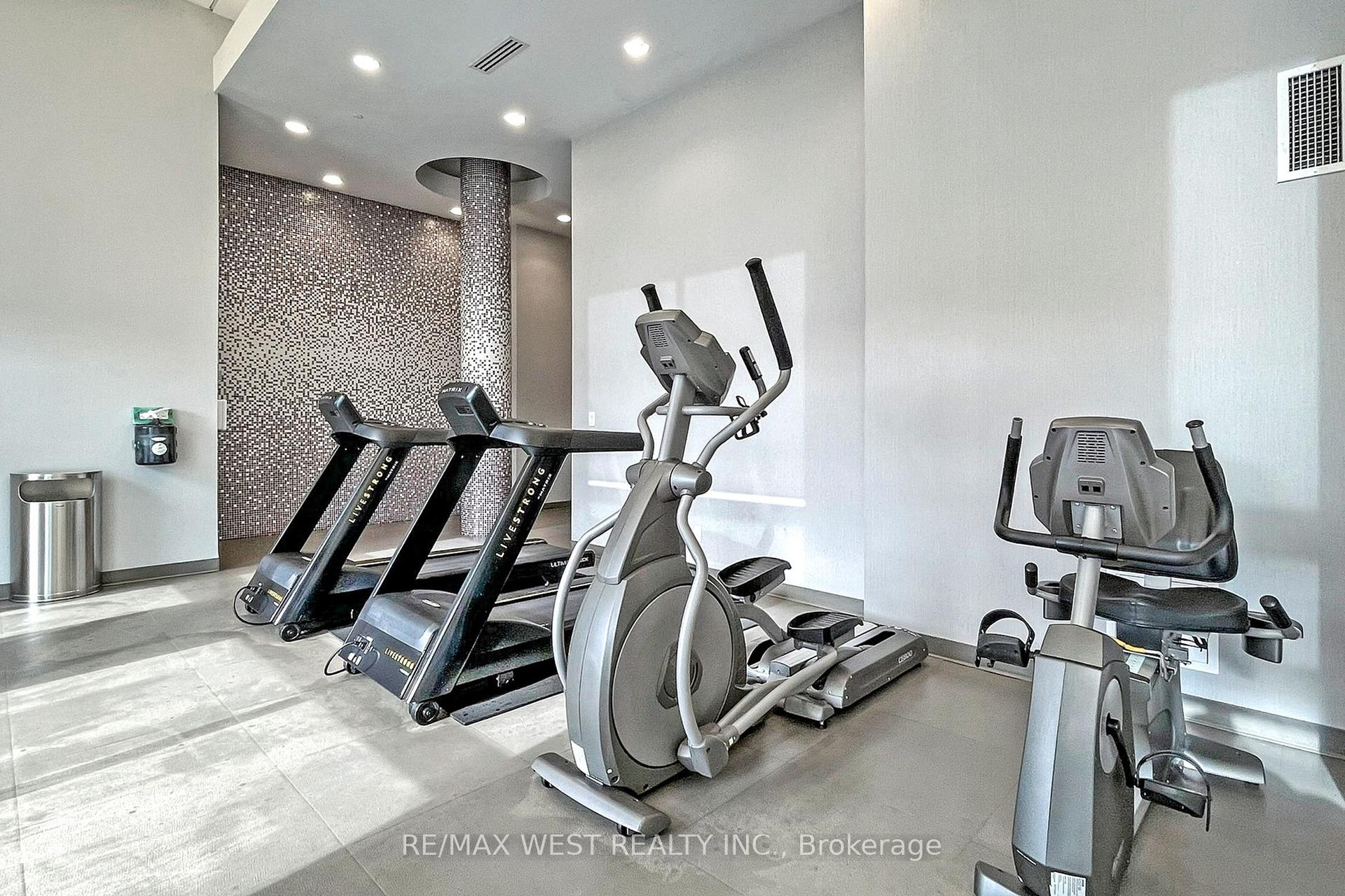 1 Bedroom Condo at 2756 Old Leslie, Toronto For sale