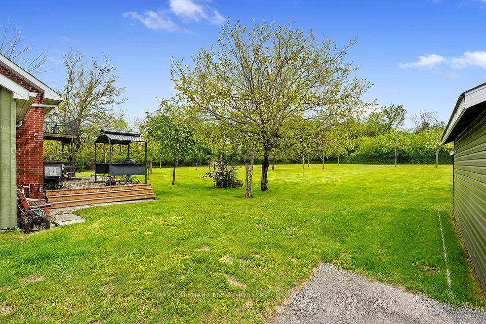 2103 Cunningham Road, Hamilton Township, ON K9A 4J8