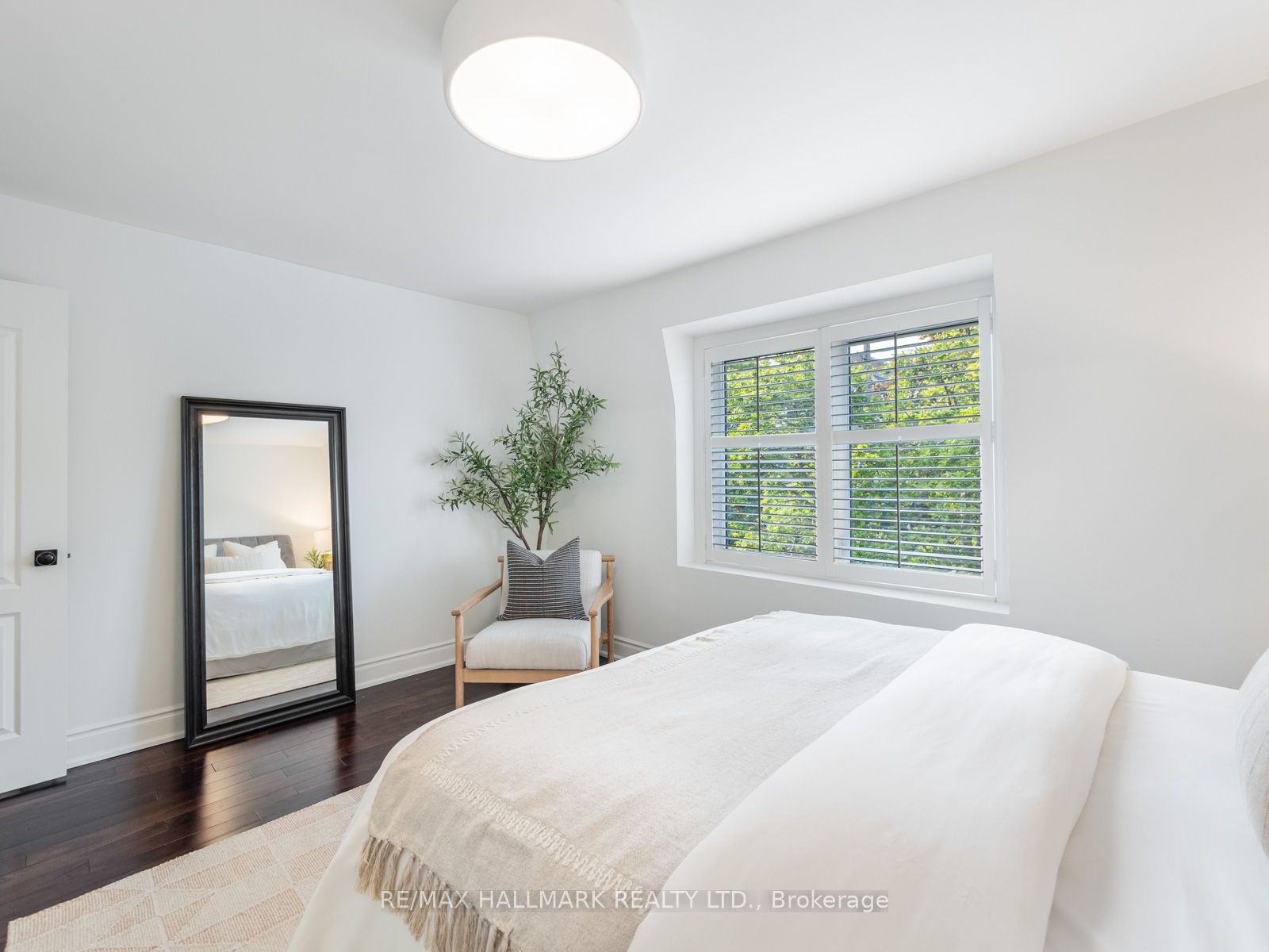 29 Dearbourne Avenue