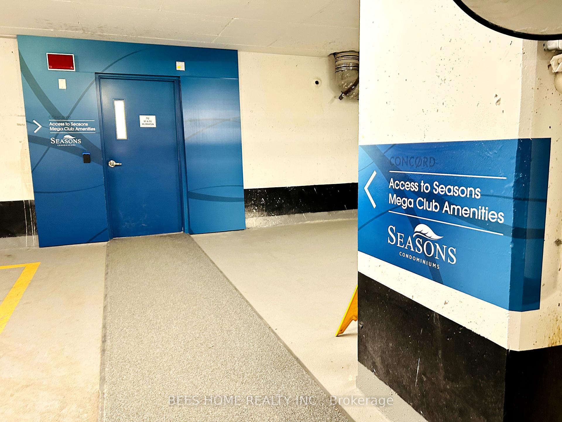 2 Bedrooms Condo at 115 McMahon, Toronto For sale