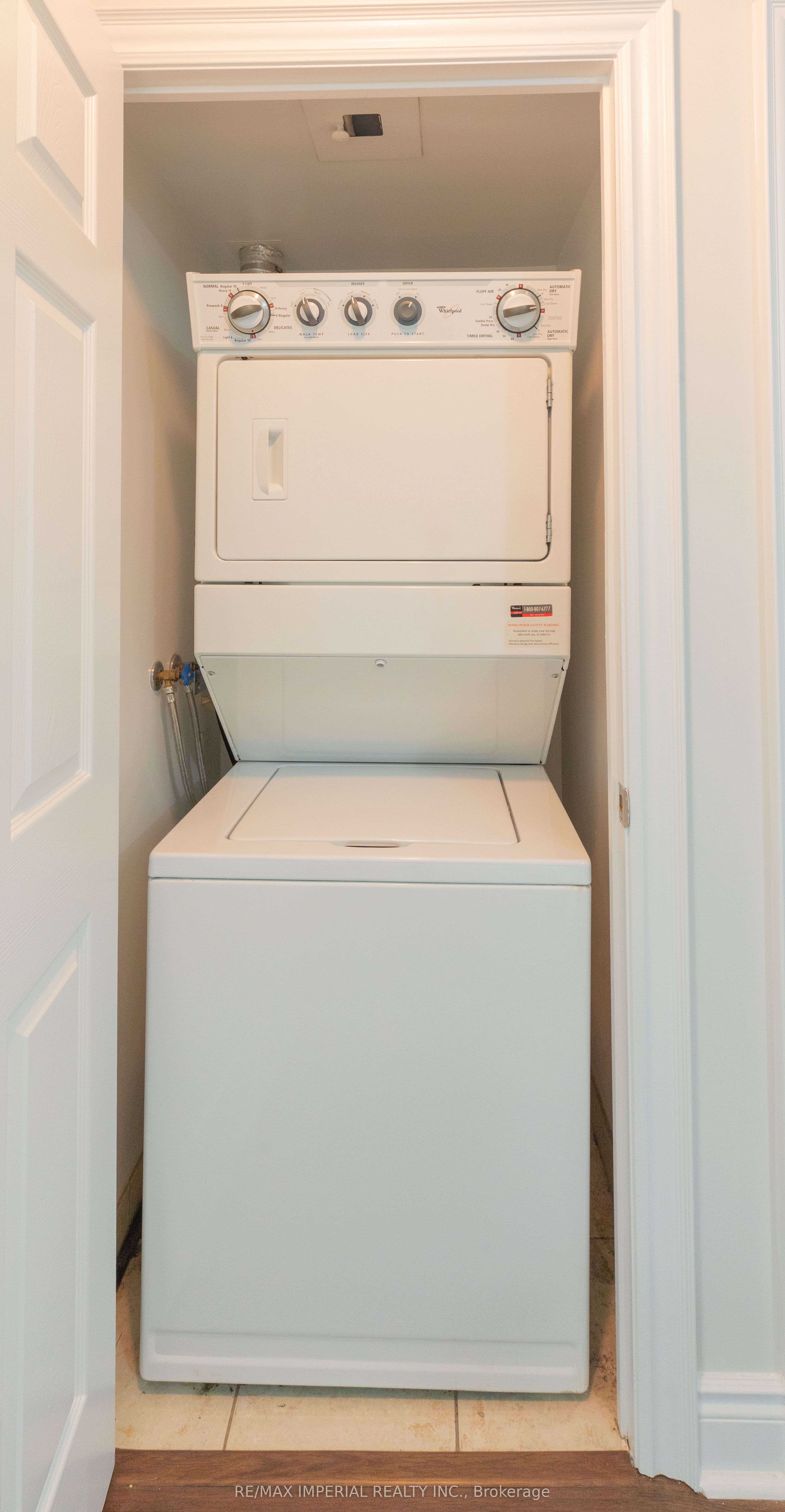 25 Greenview Avenue, #1821