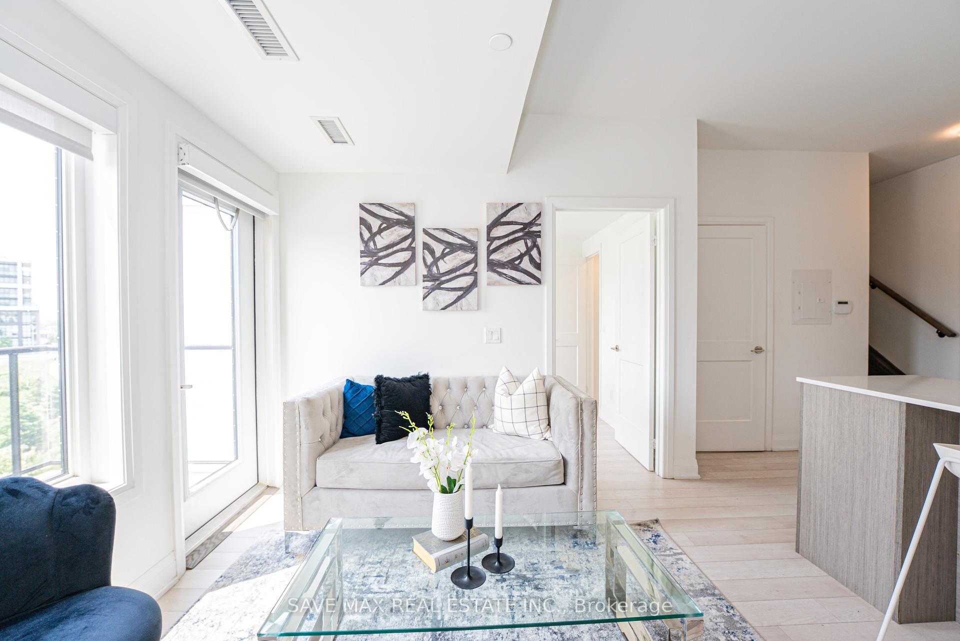 3 Bedrooms Condo at 155 Downsview Park, Toronto For sale