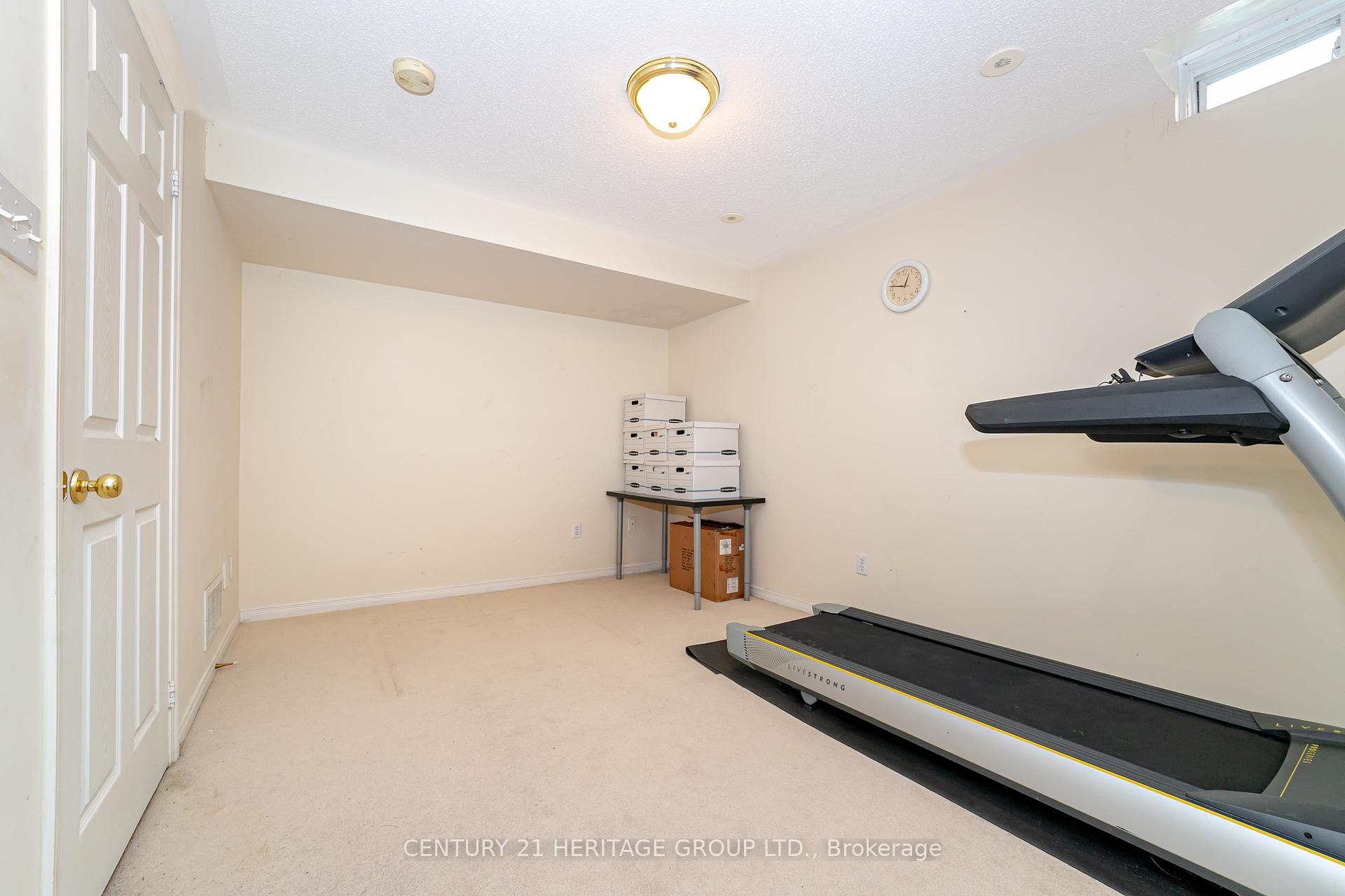 4 Bedrooms Condo at 2780 Eglinton, Toronto For sale