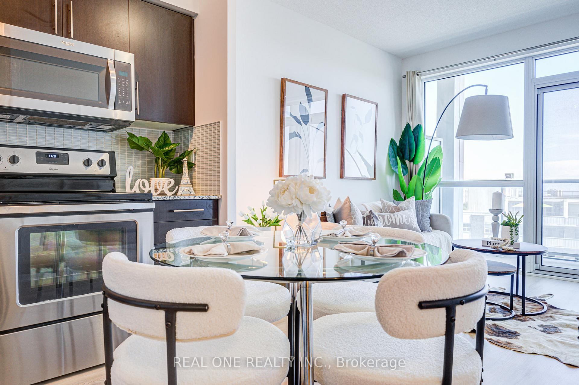 1 Bedroom Condo at 55 SPEERS, Oakville For sale