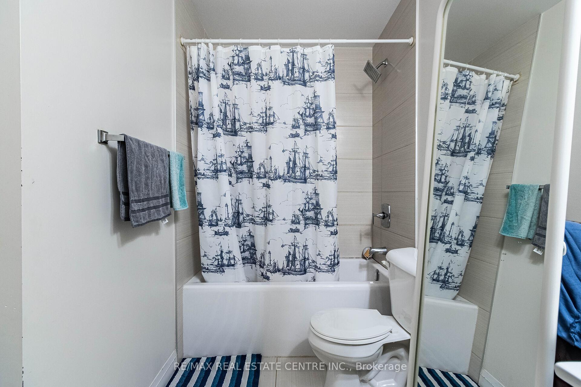 2 Bedrooms Condo at 22 East Haven,  Toronto For sale
