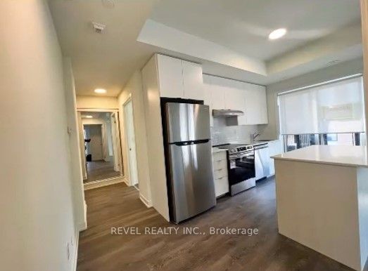 135 Canon Jackson Drive, Toronto, ON M6M 0C3