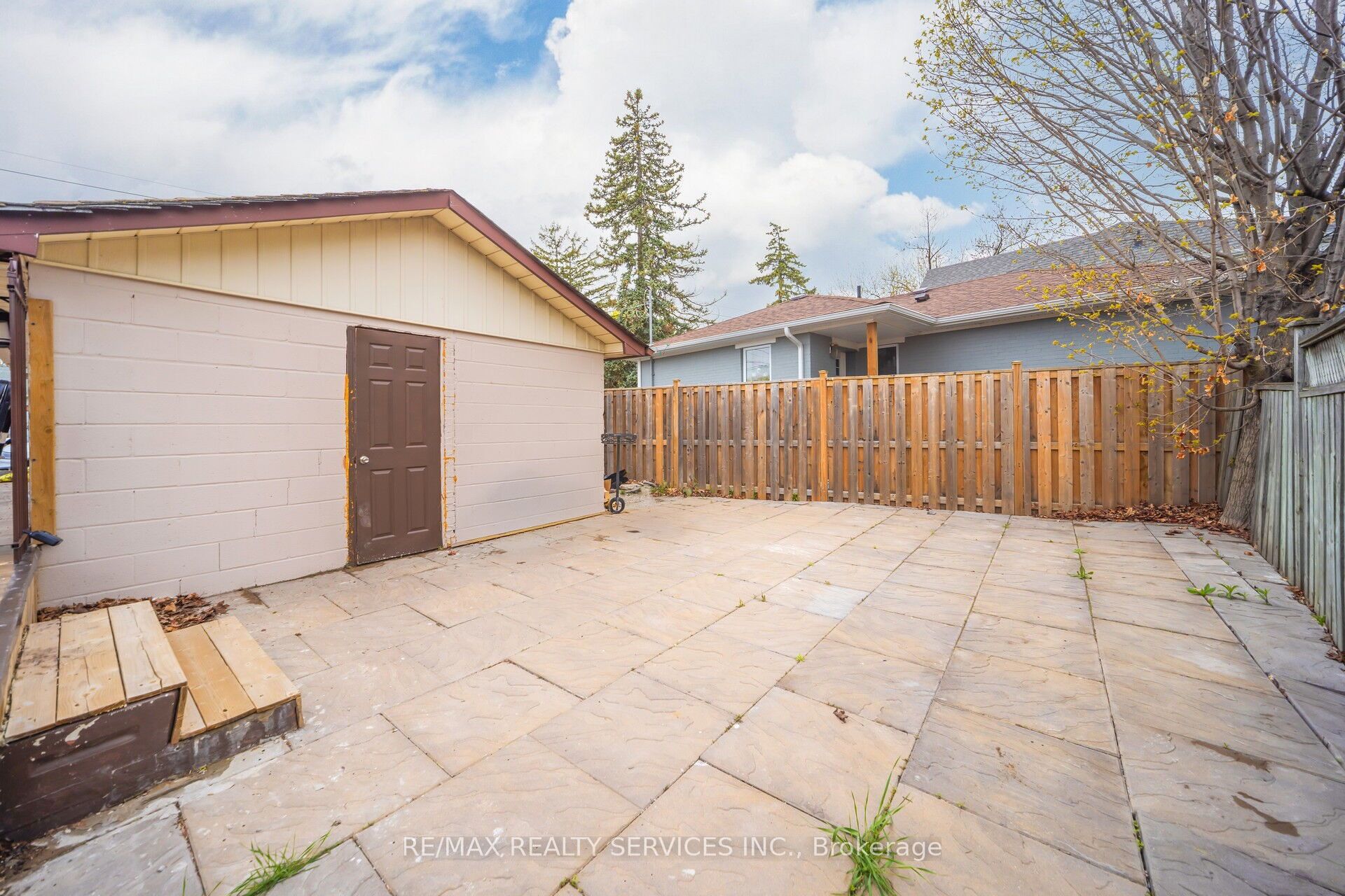 191 Deane Avenue