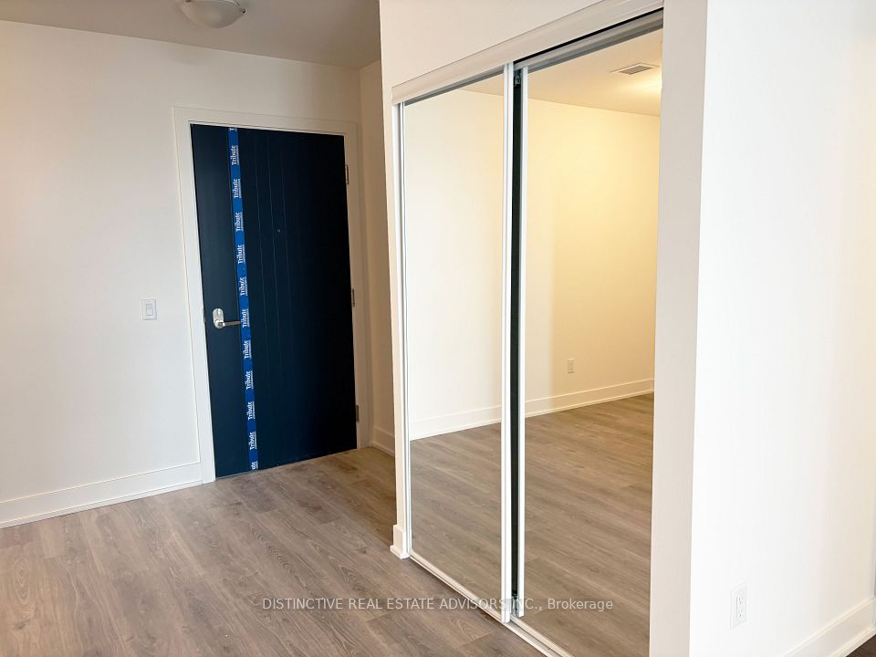 #1912 - 2545 Simcoe Street, Oshawa, ON L1L 0W3