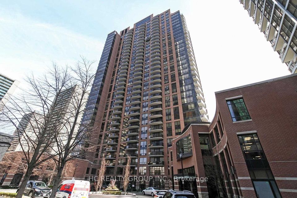 33 Sheppard